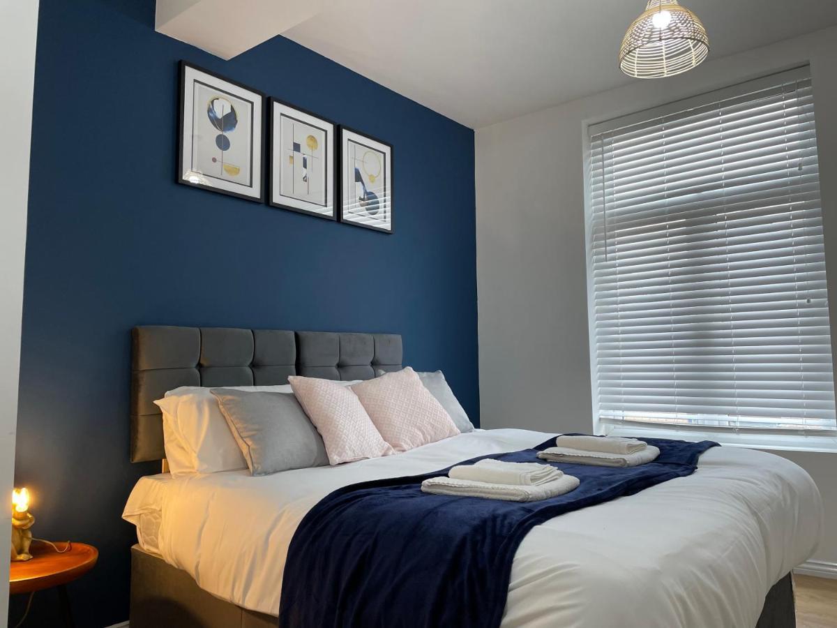City Centre Gem In Southend Near The Beach, Station And Parking Leilighet Eksteriør bilde