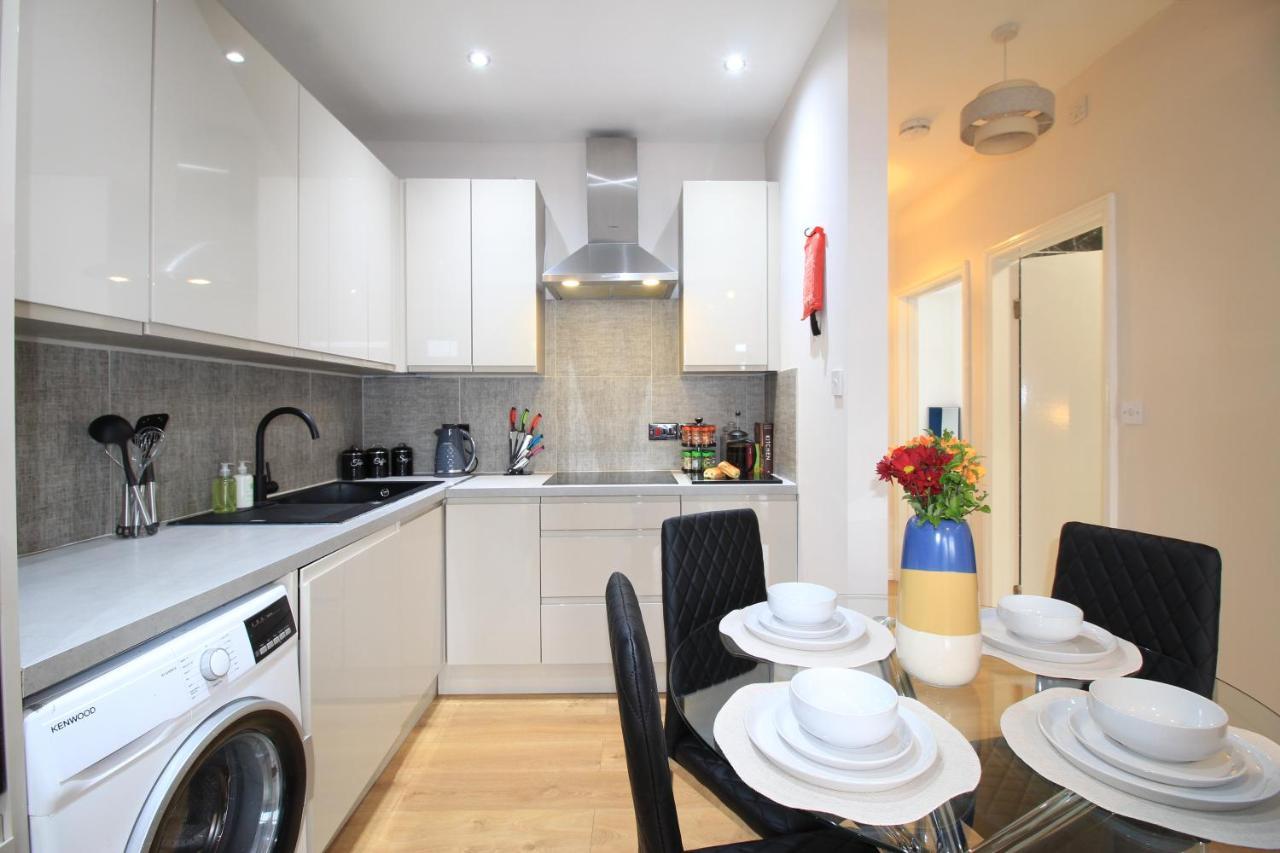 City Centre Gem In Southend Near The Beach, Station And Parking Leilighet Eksteriør bilde