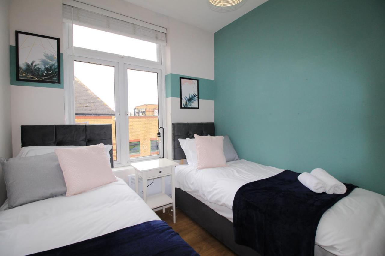 City Centre Gem In Southend Near The Beach, Station And Parking Leilighet Eksteriør bilde